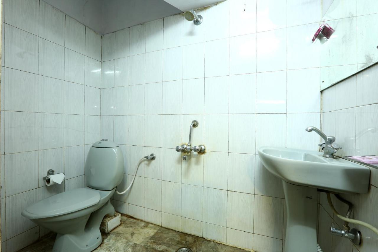 Hotel Assembly-Shillong Шиллонг Экстерьер фото