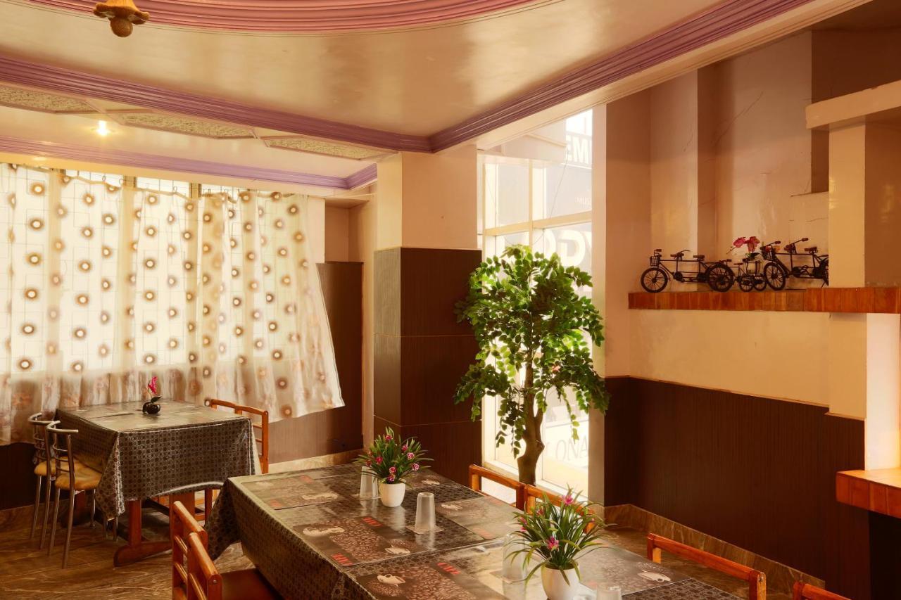 Hotel Assembly-Shillong Шиллонг Экстерьер фото